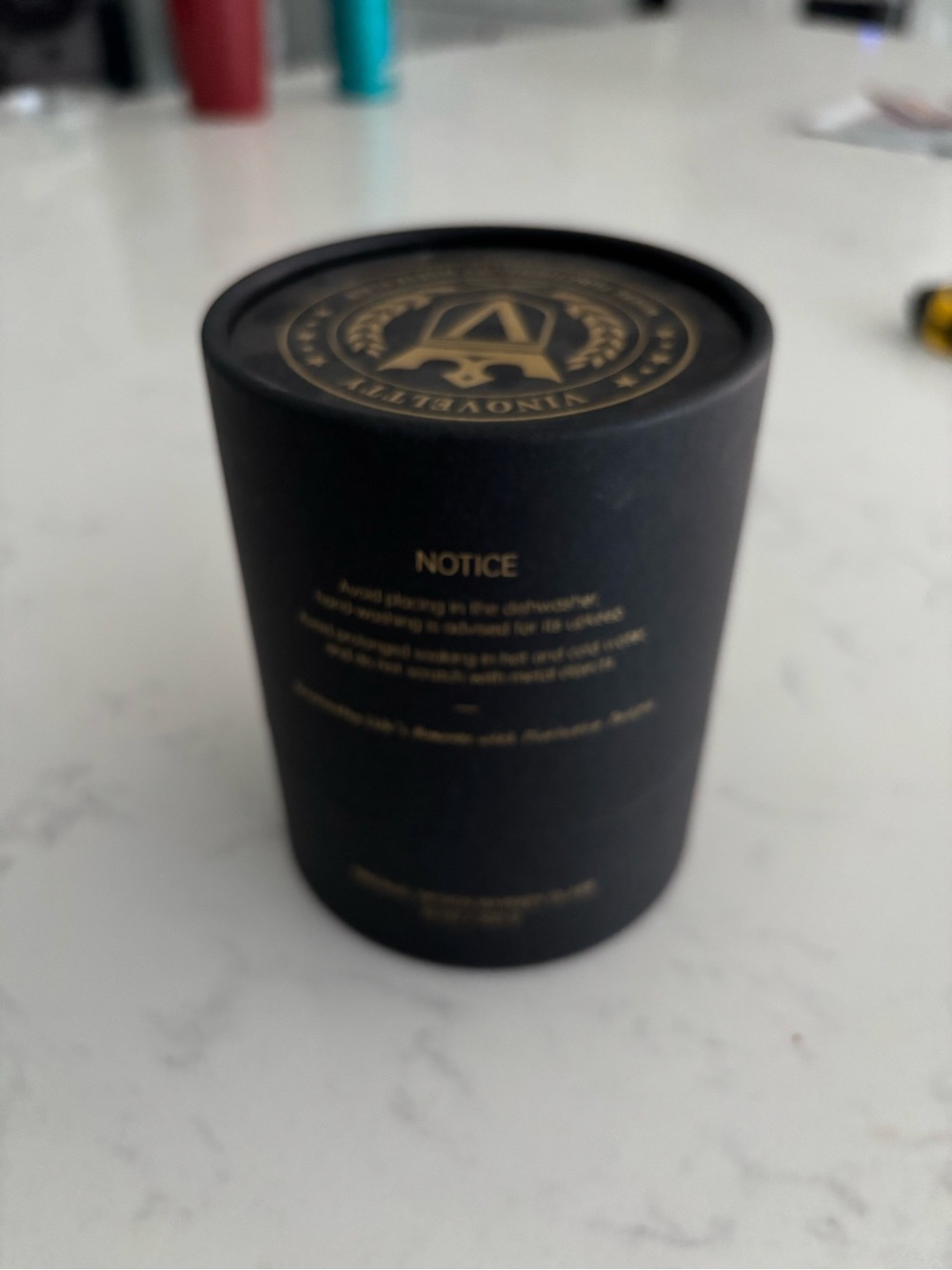 Vinovellty whiskey tumbler